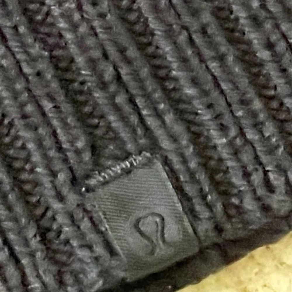 Lululemon Easy Embrace Wrap Sweater Black Oversized Cotton Size XS - Picture 6 of 9